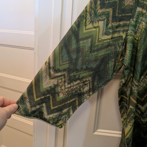 Jane Ashley Green Patterned Women's Top, size 3X - Picture 3 of 9